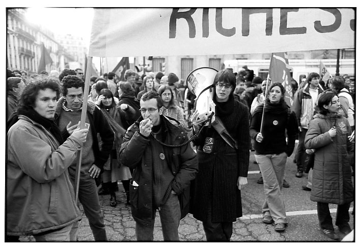 manif grenoble 35h, 15/18